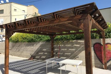 פרגולות וגזיבו מעץ